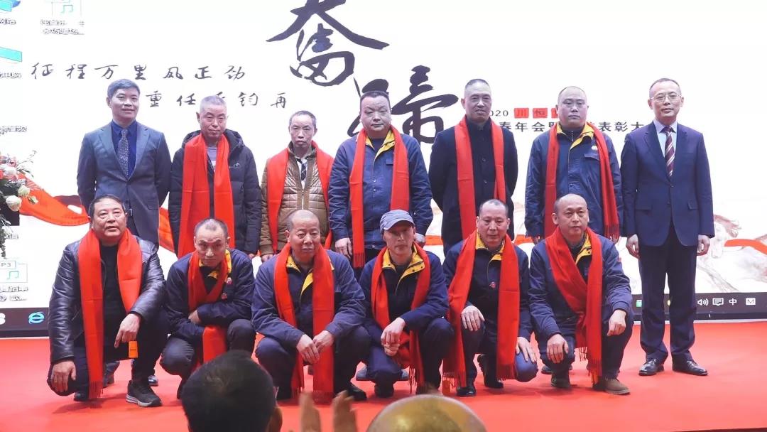 0年迈员工 0年迈员工